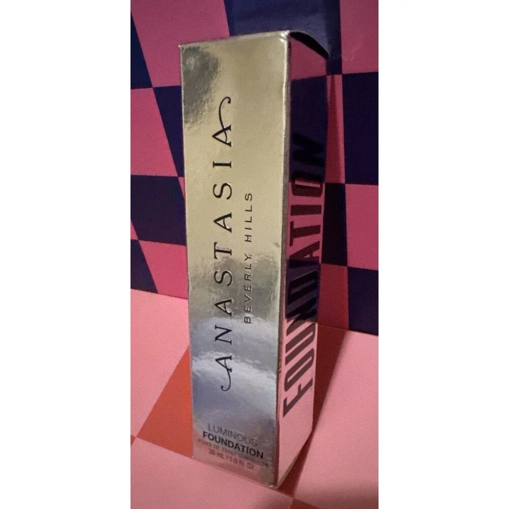 NIB Anastasia Beverly Hills Luminous Foundation 270C Shade, 1.0 fl oz **